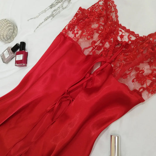 Robe nuisette lacée