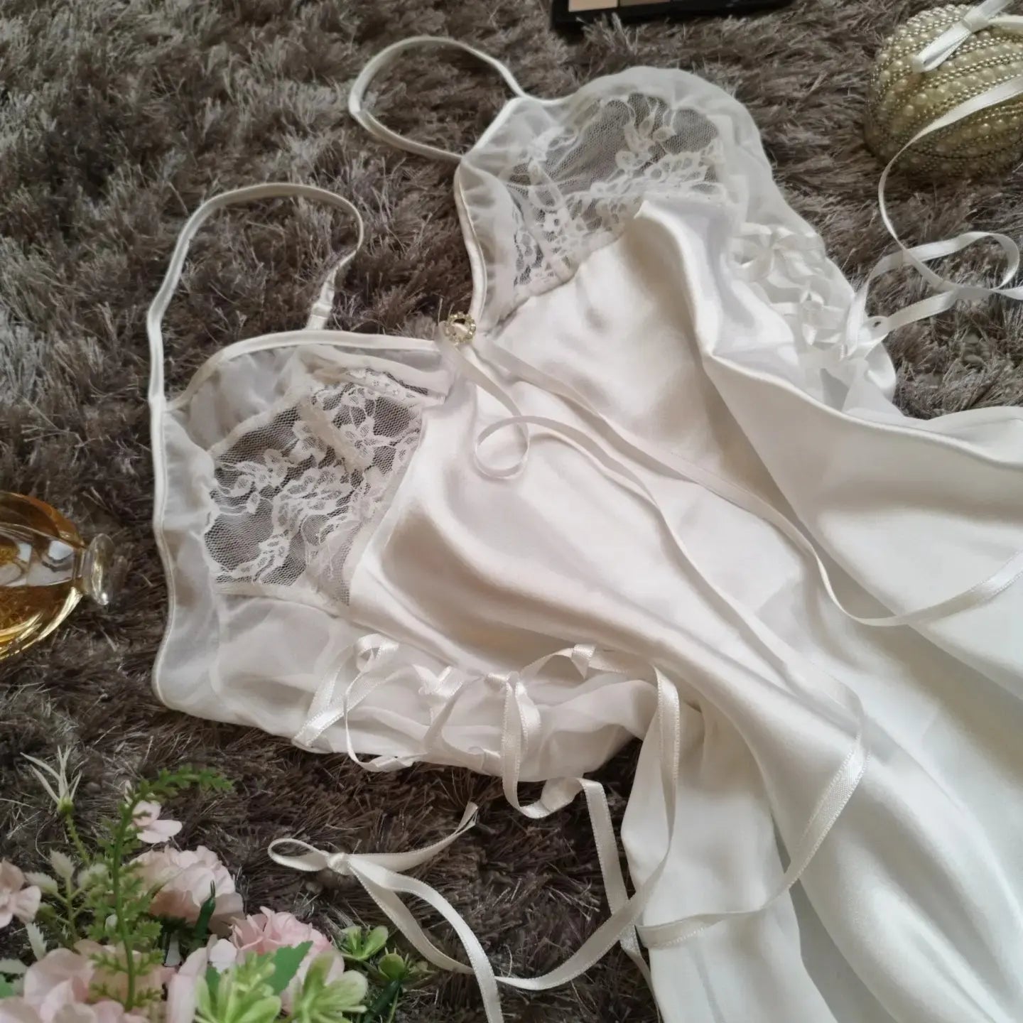 Nuisette dentelle à ruban