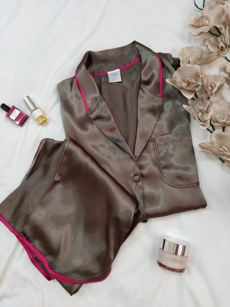 Ensemble pyjamas satin kaki