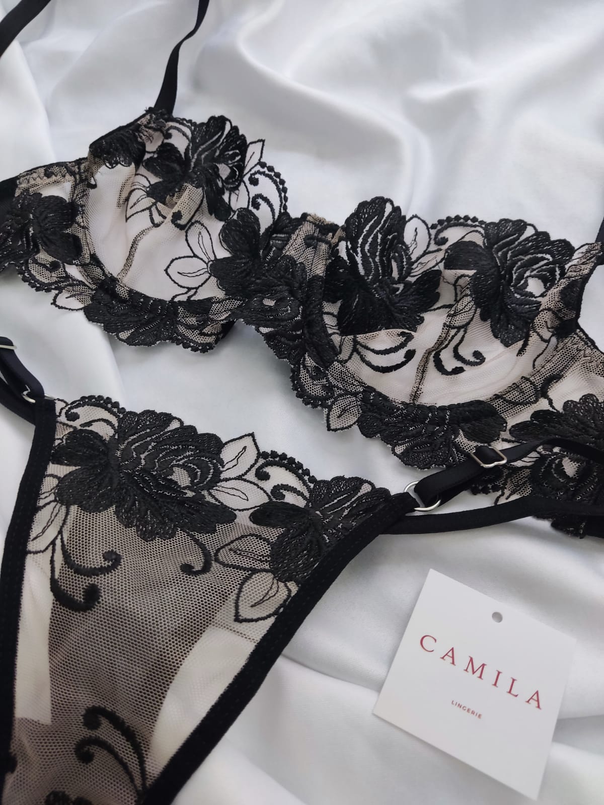 Ensemble lingerie "Black orchid" đź–¤
