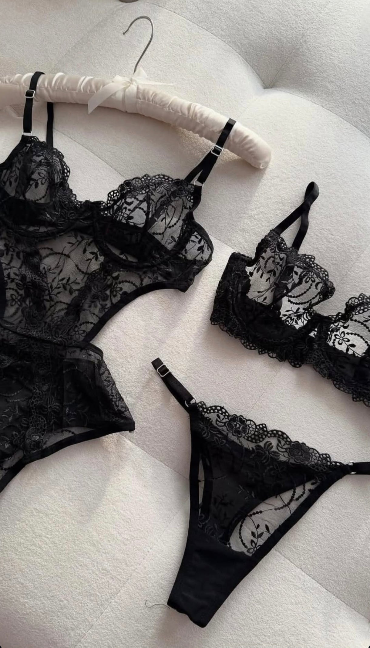 Ensemble noir sensuel  "Curve"