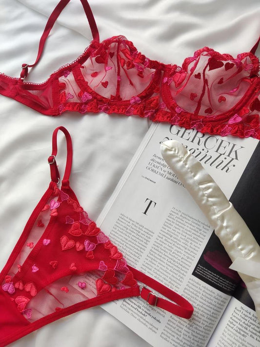 Ensemble Amour Curve